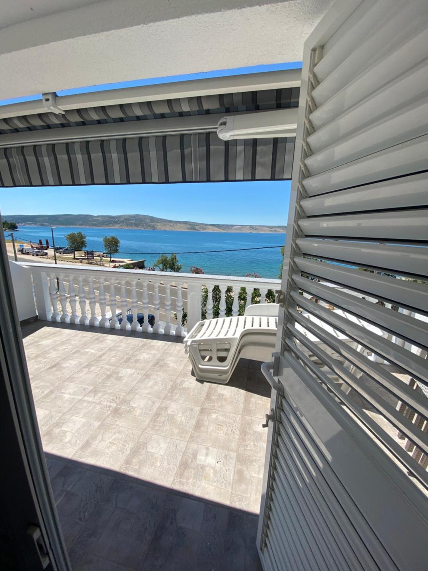 Apartmani Anita Starigrad Paklenica Exterior photo