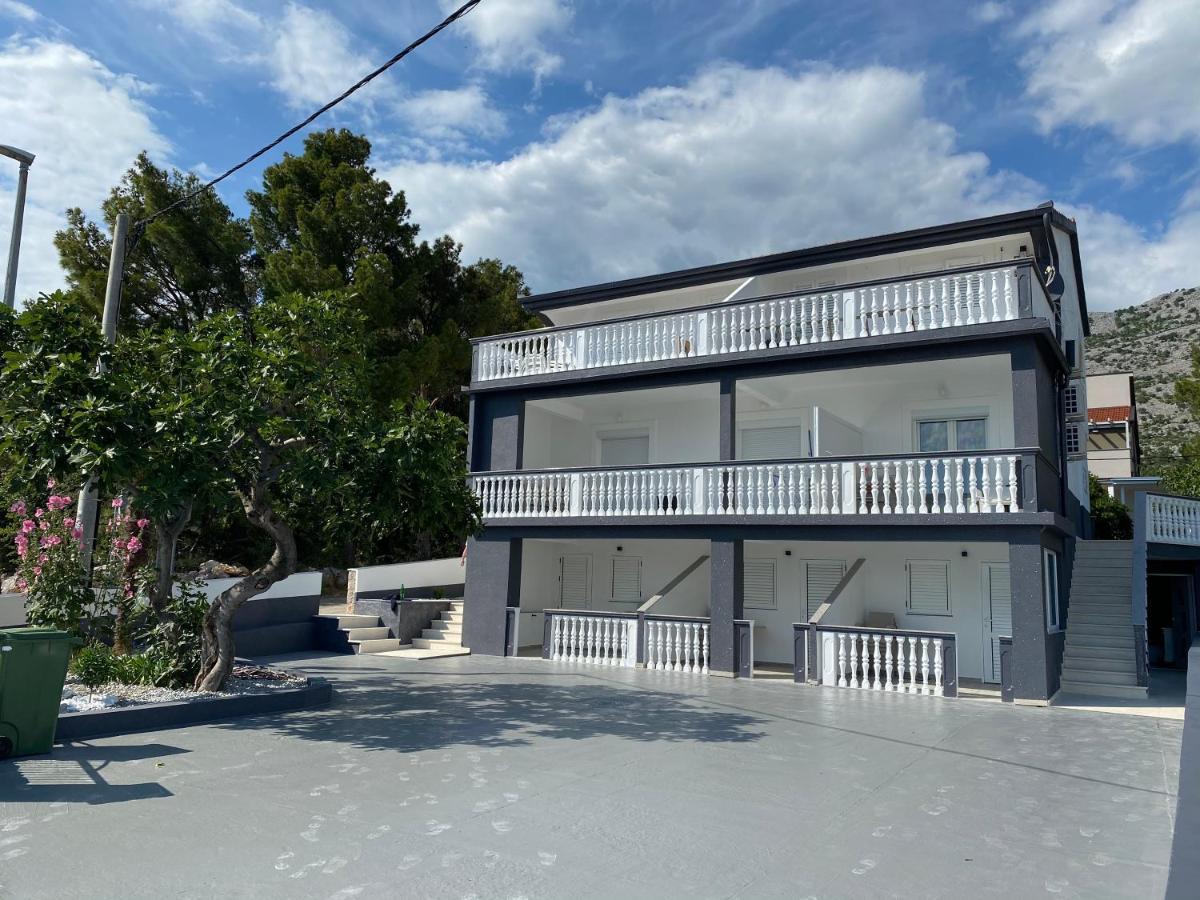 Apartmani Anita Starigrad Paklenica Exterior photo